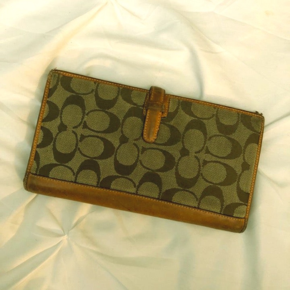 Coach Authentic Large Wallet